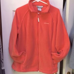 Columbia XL Fleece Jacket. Coral. Long sleeve. Excellent condition. Full zip up.